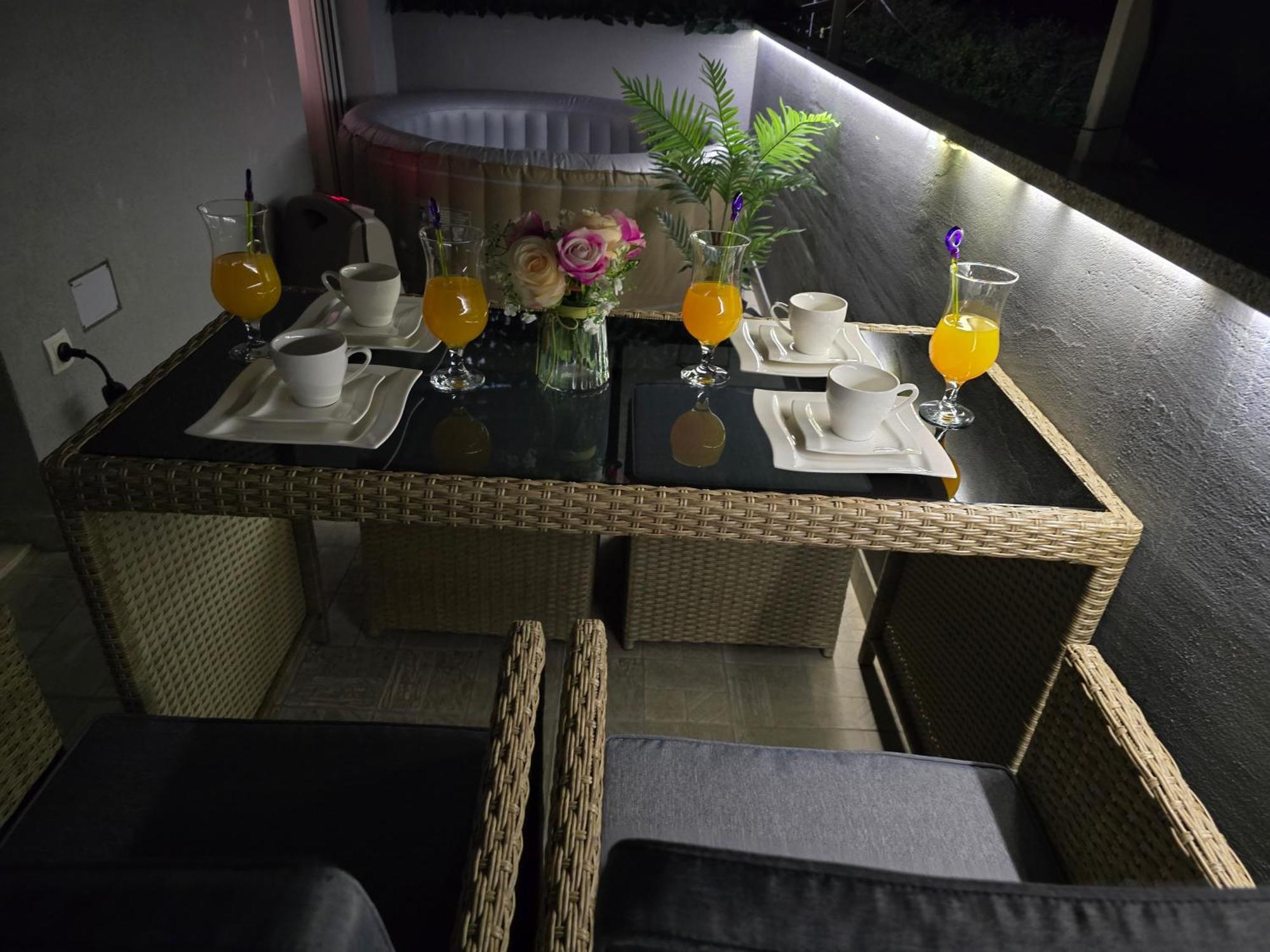 Apartment Blanca With Jacuzzi,Terase And Private Parking Kastela Ngoại thất bức ảnh